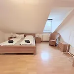 Jantje Moe 4 Tatil Evi