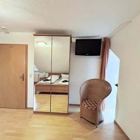 Jantje Moe 4 Tatil Evi